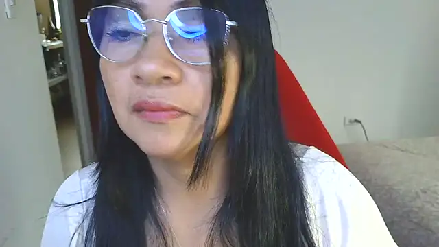 LissafeetHott online show from 7, 2, 2026