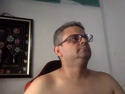 Katracho6969 online show from 3, 3, 2026