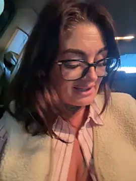 Snapshot of IrishmilfAnna chatting on 14, 4, 2026 IrishmilfAnna online show from 14, 4, 2026