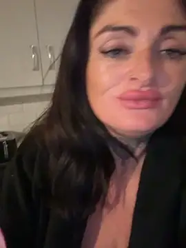Snapshot of IrishmilfAnna chatting on 29, 4, 2026 IrishmilfAnna online show from 29, 4, 2026
