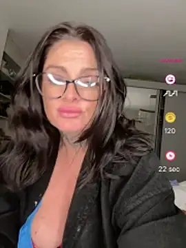 Snapshot of IrishmilfAnna chatting on 1, 5, 2026 IrishmilfAnna online show from 1, 5, 2026
