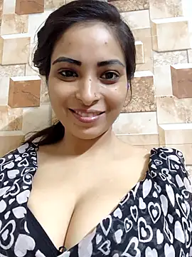 QUEEN-ADITI online show from 16, 9, 2025