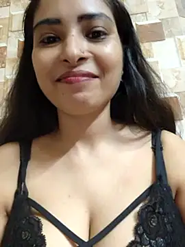 QUEEN-ADITI online show from 1, 10, 2025