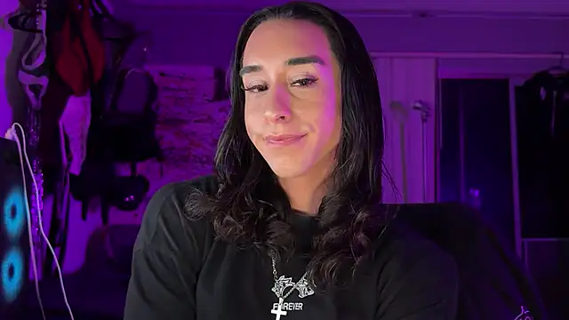 Snapshot of xoFrankie chatting on 18, 12, 2025 xoFrankie online show from 18, 12, 2025