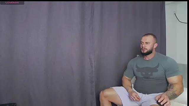 Snapshot of RickyMiami1 chatting on 23, 9, 2025 RickyMiami1 online show from 23, 9, 2025