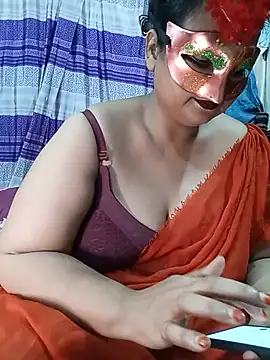 Snapshot of Tanisha-Chy chatting on 14, 6, 2026 Tanisha-Chy online show from 14, 6, 2026