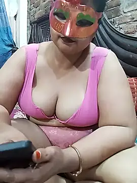 Snapshot of Tanisha-Chy chatting on 21, 6, 2026 Tanisha-Chy online show from 21, 6, 2026