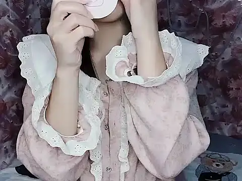 Snapshot of Miumiu028 chatting on 11, 11, 2025 Miumiu028 online show from 11, 11, 2025