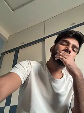 Snapshot of desi_indicoc chatting on 18, 11, 2025 desi indicoc online show from 18, 11, 2025