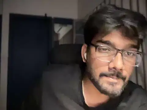 Snapshot of desi_indicoc chatting on 15, 12, 2025 desi indicoc online show from 15, 12, 2025