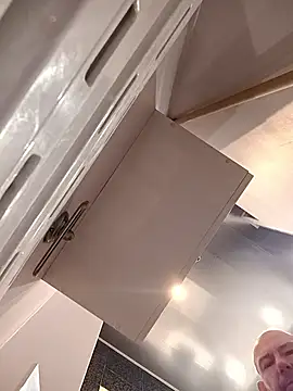 Snapshot of sergik- chatting on 28, 10, 2025 sergik- online show from 28, 10, 2025