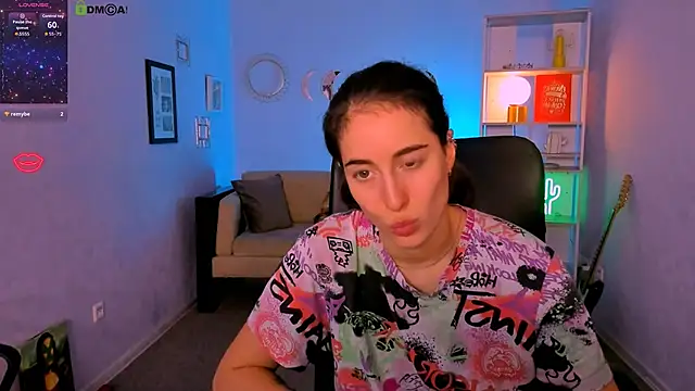 khloebeauty online show from 12, 11, 2025