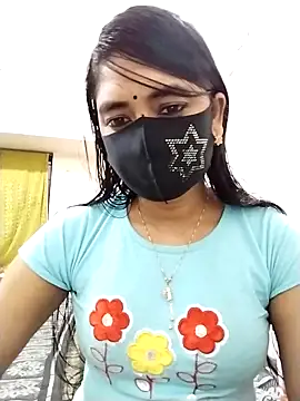 Snapshot of Puja-Rane chatting on 28, 11, 2025 Puja-Rane online show from 28, 11, 2025