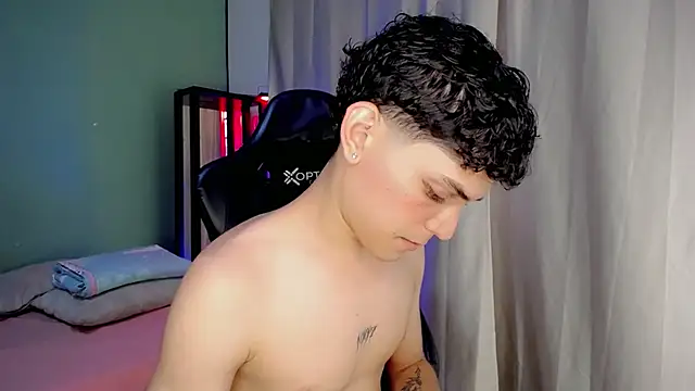 dilan hott  online show from 14, 11, 2025