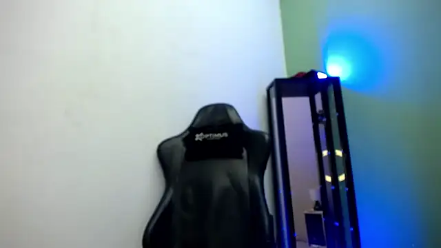 dilan hott  online show from 14, 1, 2026