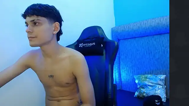 dilan hott  online show from 9, 2, 2026