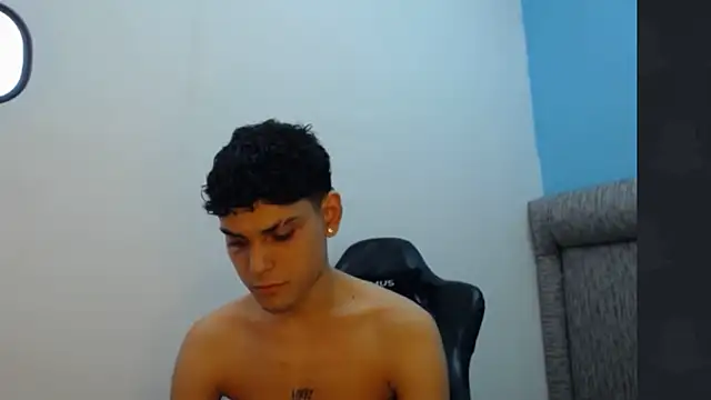 dilan hott  online show from 10, 2, 2026