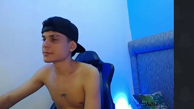 dilan hott  online show from 11, 2, 2026