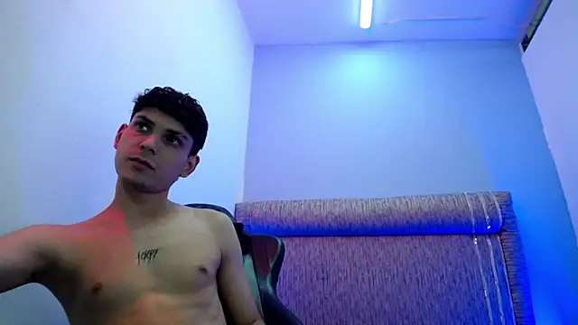 dilan hott  online show from 13, 2, 2026