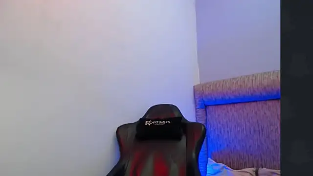 dilan hott  online show from 15, 2, 2026