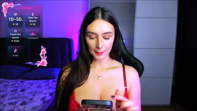 Veronica Larsson online show from 14, 11, 2025