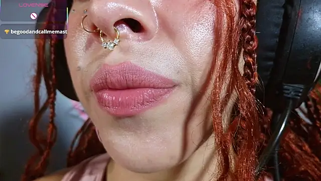 bri von dhara   online show from 11, 4, 2026