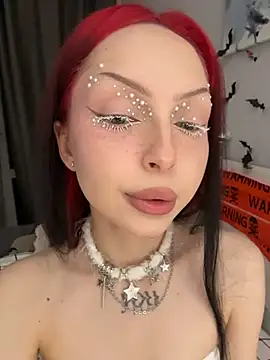 Lina Thornton  online show from 12, 11, 2025