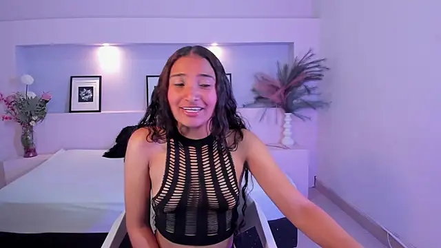 BellaSky4 online show from 3, 10, 2025