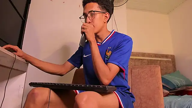 Snapshot of Cj_davis_ chatting on 5, 10, 2025 Cj davis online show from 5, 10, 2025