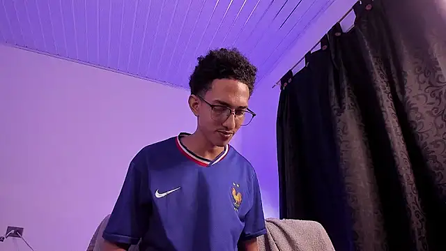 Snapshot of Cj_davis_ chatting on 9, 11, 2025 Cj davis online show from 9, 11, 2025