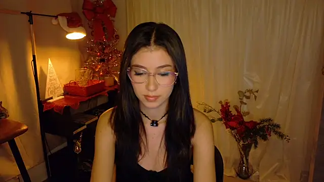 Snapshot of imrose_mar1423 chatting on 1, 12, 2025 imrose mar1423 online show from 1, 12, 2025