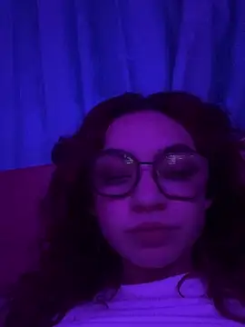 Snapshot of Red_kytty6 chatting on 15, 9, 2025 Red kytty6 online show from 15, 9, 2025