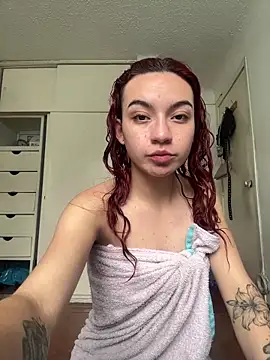 Snapshot of Red_kytty6 chatting on 18, 9, 2025 Red kytty6 online show from 18, 9, 2025