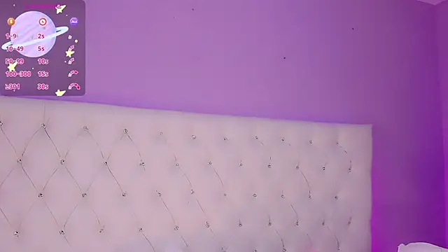 DaniielaV online show from 9, 2, 2026