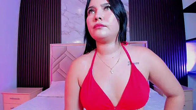 MiaaFarrel online show from 18, 9, 2025