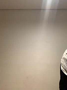 Snapshot of Mellow_Joe chatting on 31, 10, 2025 Mellow Joe online show from 31, 10, 2025