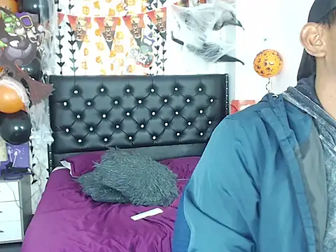 Snapshot of Adam_Morgan2 chatting on 18, 10, 2025 Adam Morgan2 online show from 18, 10, 2025