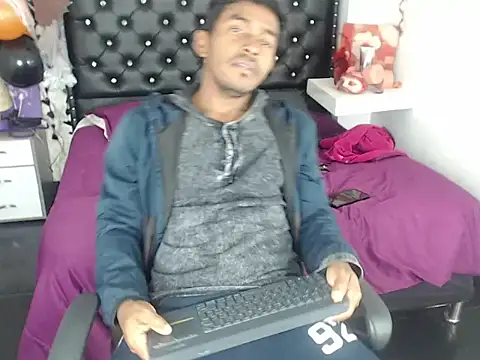 Snapshot of Adam_Morgan2 chatting on 19, 10, 2025 Adam Morgan2 online show from 19, 10, 2025