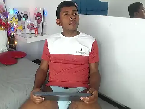 Snapshot of Adam_Morgan2 chatting on 30, 11, 2025 Adam Morgan2 online show from 30, 11, 2025