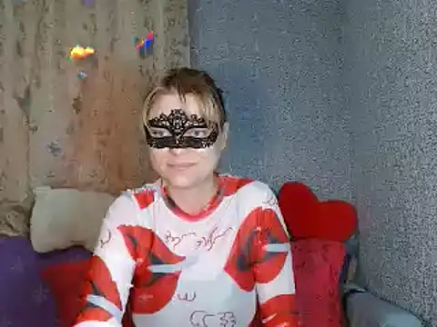 Miss Nona online show from 8, 10, 2025