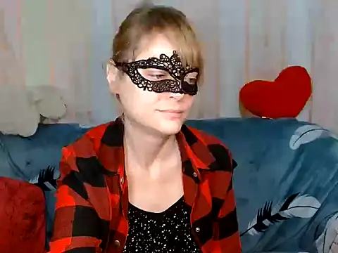 Miss Nona online show from 5, 12, 2025