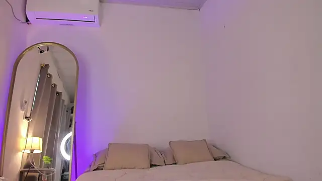 Snapshot of elzafuentes1 chatting on 24, 2, 2026 elzafuentes1 online show from 24, 2, 2026