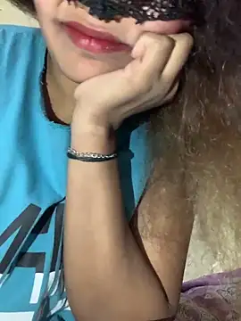 Snapshot of NeoleeLkr chatting on 7, 11, 2025 NeoleeLkr online show from 7, 11, 2025