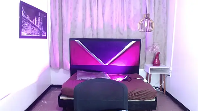 Snapshot of luisa__torres chatting on 15, 7, 2026 luisa torres online show from 15, 7, 2026
