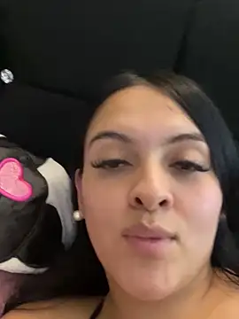 Snapshot of marianm29 chatting on 11, 11, 2025 marianm29 online show from 11, 11, 2025