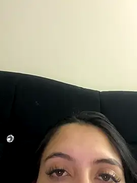 Snapshot of marianm29 chatting on 25, 11, 2025 marianm29 online show from 25, 11, 2025