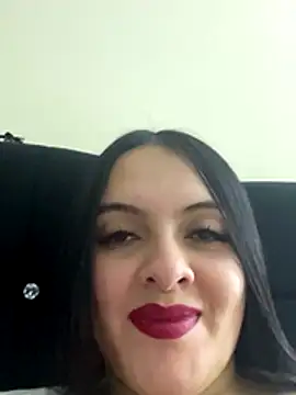 Snapshot of marianm29 chatting on 5, 12, 2025 marianm29 online show from 5, 12, 2025