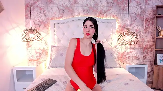 Snapshot of ScarletMore chatting on 1, 4, 2026 ScarletMore online show from 1, 4, 2026
