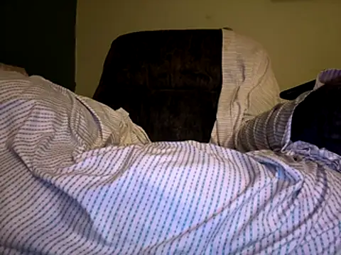 Snapshot of GeekyUCTop chatting on 23, 12, 2025 GeekyUCTop online show from 23, 12, 2025