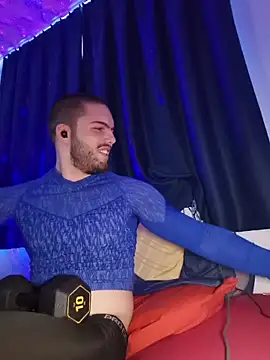 EyesNeverLies online show from 6, 2, 2026